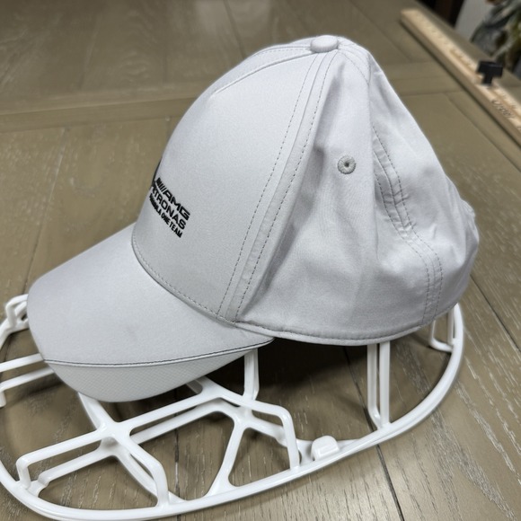 Mercedes Benz AMG Petronas F1 Team Puma Silver‎ Adjustable Snapback Hat Cap - Picture 5 of 9